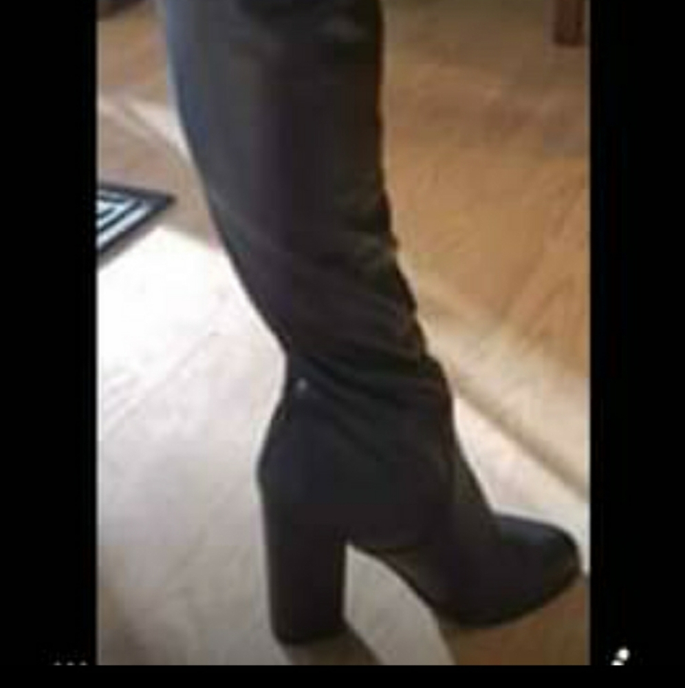 Juicy Couture Thigh High boots size 7